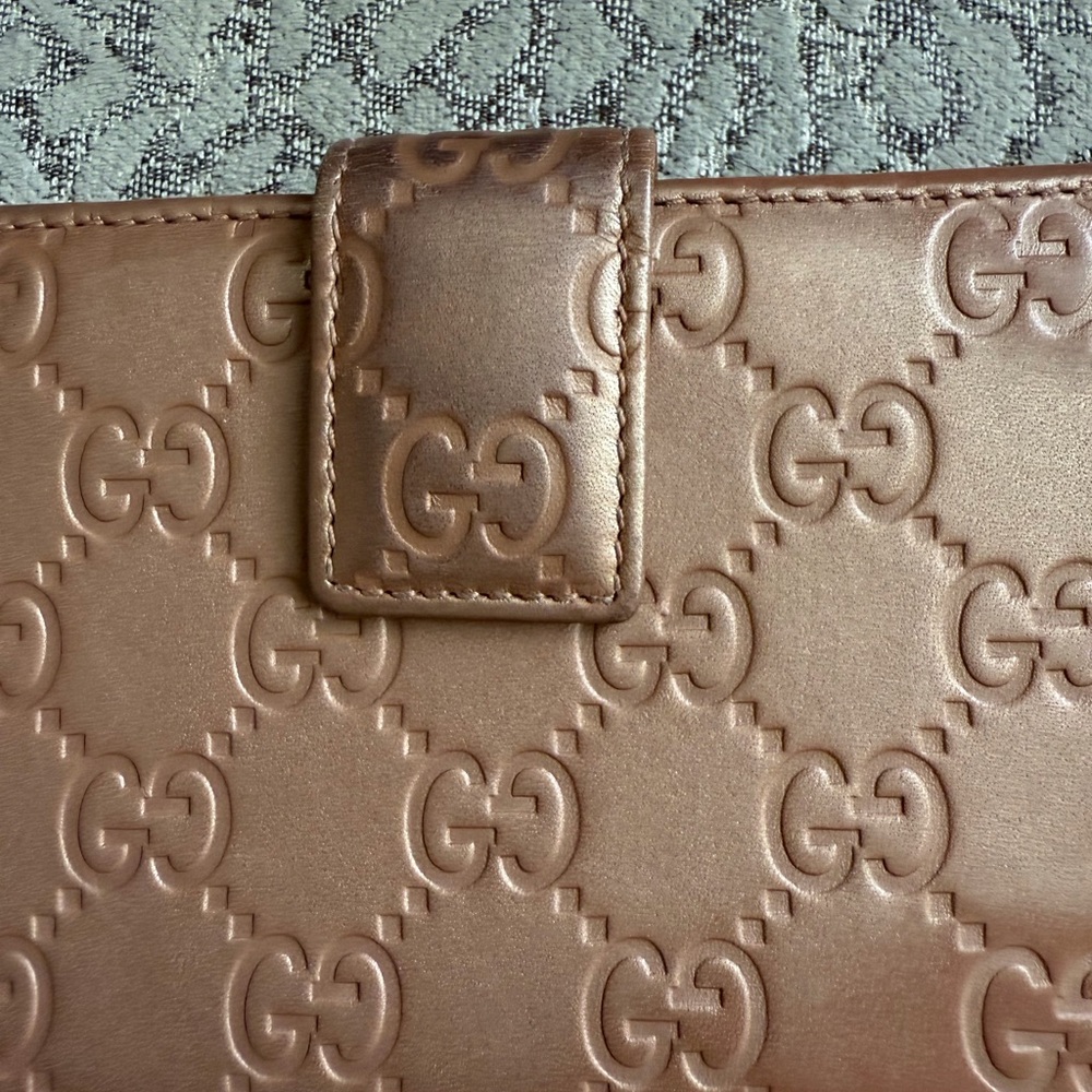Gucci Guccissima Women's Leather Wallet with Gold Gucci Ball - Picture 4 of 6